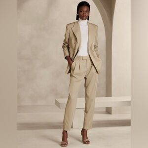 NWT! Banana Republic Tan Vasto Pleated Italian Wool Pant - Size 20💎